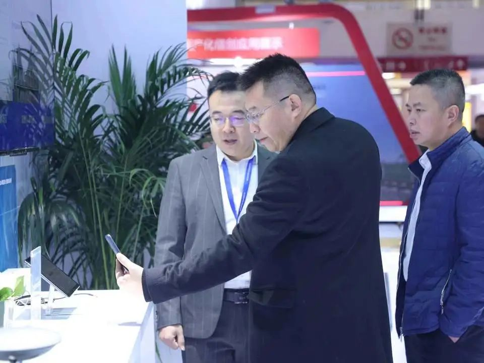 1726785443193593857.png 1726785443193593857.png