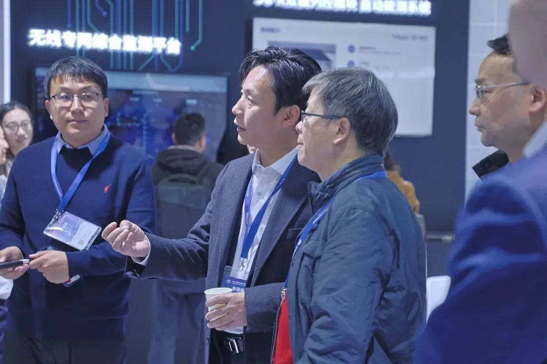 1726800135840505858.png 1726800135840505858.png